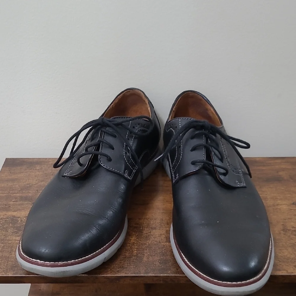 Johnston & Murphy Black Leather Holden Plain Toe Oxfords size 11.5